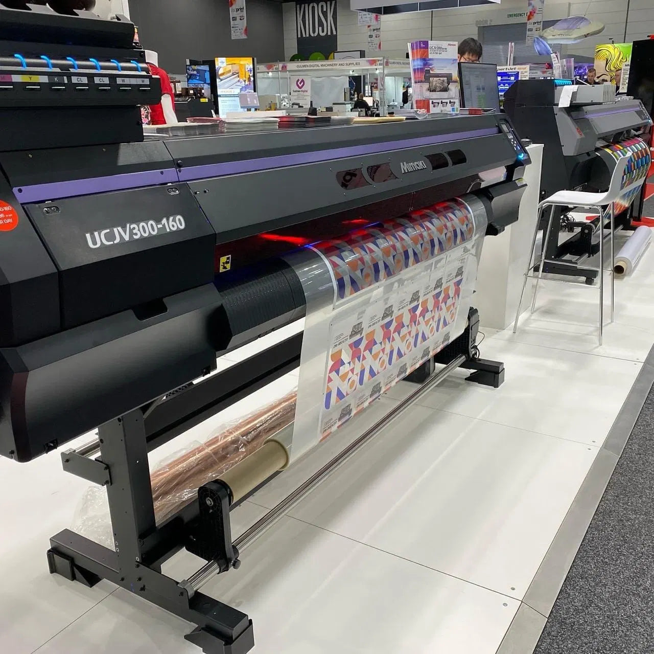 Impresora/Cortadora UV-LED Mimaki UCJV300-160 (Tinta LUS175)